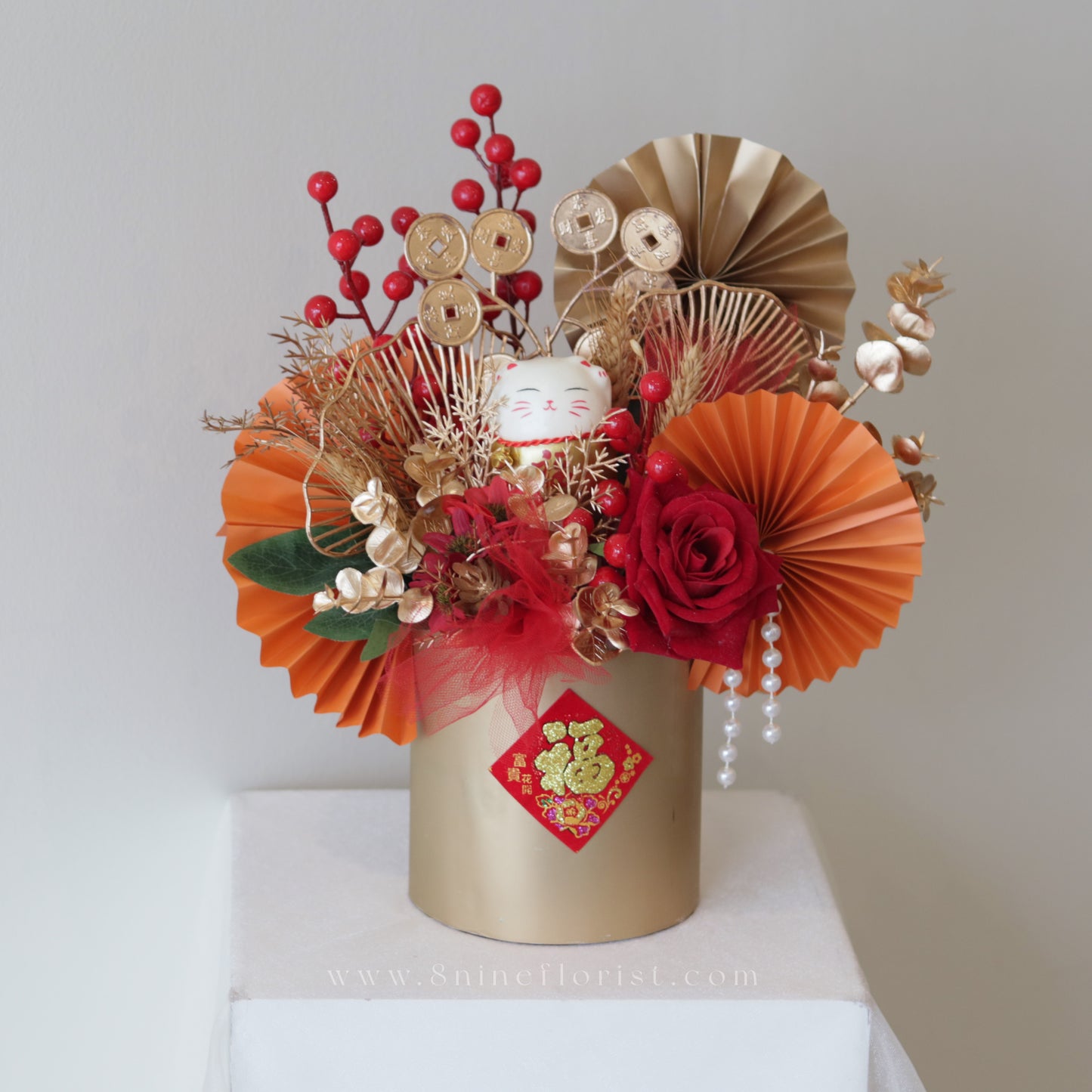 金蛇迎福  Artifical Flower Arrangement