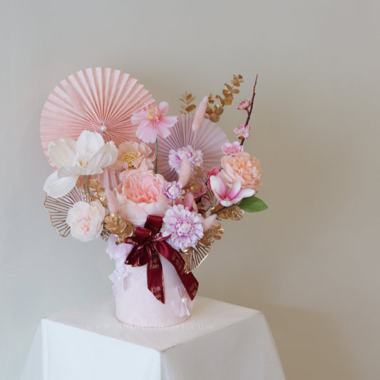 春蛇如意 Artifical Flower Arrangement